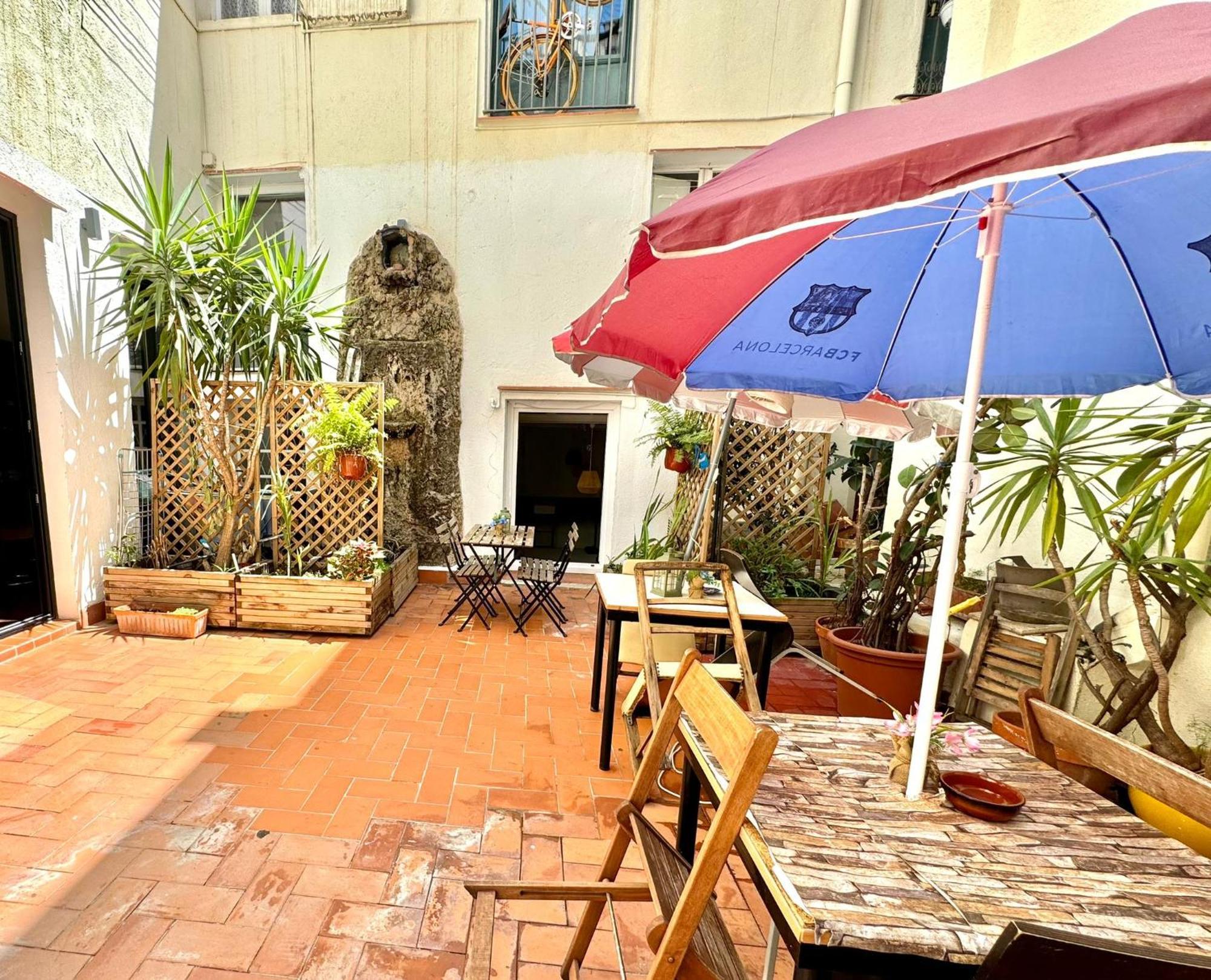 Habitacion Para Grupos Y Familias Hasta 8 Barcelona Buitenkant foto